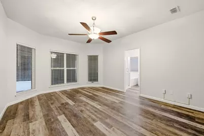 5701 San Felipe Drive, Haltom City, TX 76137 - Photo 8