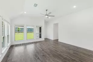 7220 Cherry Blossom Ln, Little Elm, TX 76227 - Photo 18