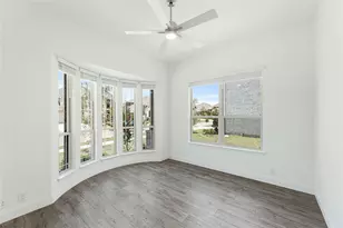 7220 Cherry Blossom Ln, Little Elm, TX 76227 - Photo 6