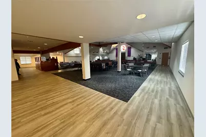 2045 SE Green Oaks Boulevard, Arlington, TX 76017 - Photo 4