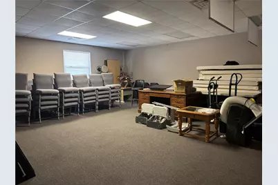 2045 SE Green Oaks Boulevard, Arlington, TX 76017 - Photo 8