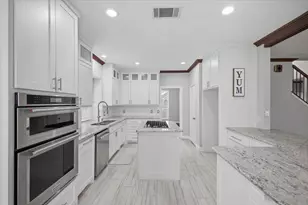 8728 Shadow Trace Dr, Fort Worth, TX 76244 - Photo 12