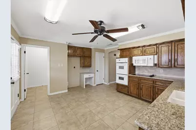 309 Highland Drive, Ennis, TX 75119 - Photo 6