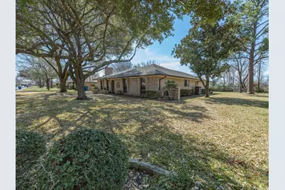 309 Highland Drive, Ennis, TX 75119 - Photo 32