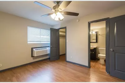 1505 W Lovers Lane #18, Arlington, TX 76013 - Photo 4