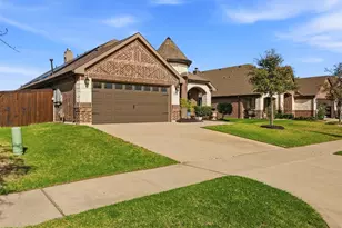 1739 Riviera Dr., Waxahachie, TX 75165 - Photo 2