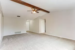 6505 Pilgrim Ln, Arlington, TX 76002 - Photo 4