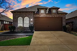 1504 Gelding Dr, Aubrey, TX 76227 - Photo 2