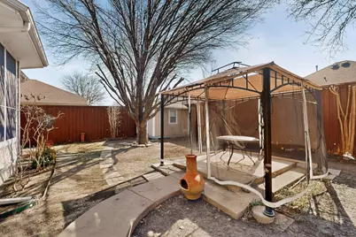 6869 Capecod Drive, Grand Prairie, TX 75054 - Photo 32