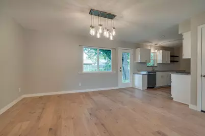 930 Briarwood Drive, Lewisville, TX 75067 - Photo 14