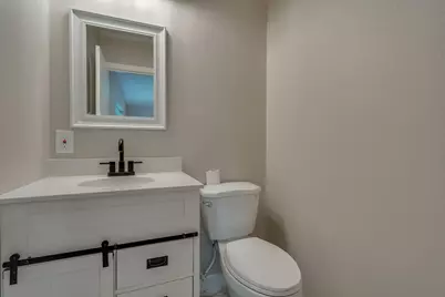 930 Briarwood Drive, Lewisville, TX 75067 - Photo 22