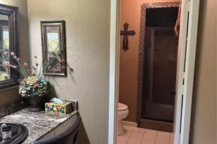 900 Tamara St, Athens, TX 75751 - Photo 12