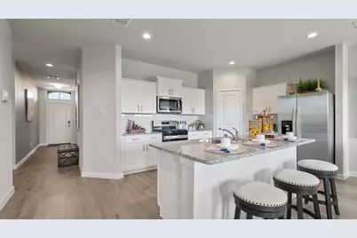 137 Trinity Street, Grandview, TX 76050 - Photo 2