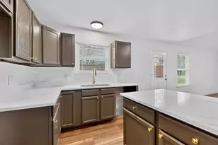 1306 Oak St, McKinney, TX 75069 - Photo 14