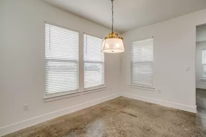 100 Cardinal Woods Court, Granbury, TX 76049 - Photo 12