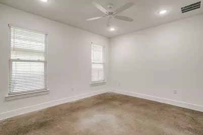 100 Cardinal Woods Court, Granbury, TX 76049 - Photo 16