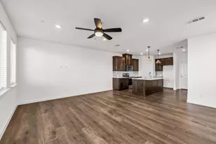 7310 Concha Dr, Grand Prairie, TX 75054 - Photo 8