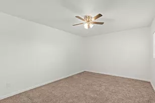 401 N Merrill Ave, Duncanville, TX 75116 - Photo 4