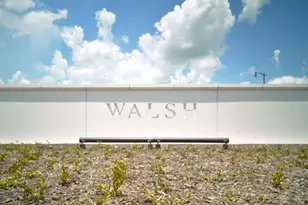 1633 Rolling Heights Ln, Fort Worth, TX 76008 - Photo 4