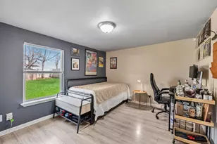 2345 Brothers St, Fort Worth, TX 76106 - Photo 18