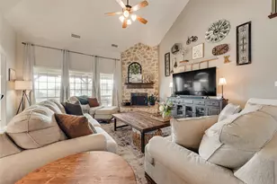 1533 Diamondback Ln, Fort Worth, TX 76052 - Photo 10