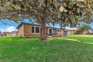 4224 Normandy Rd, Fort Worth, TX 76103 - Photo 2