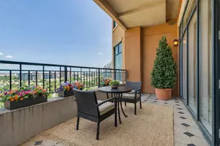 2828 Hood St, Dallas, TX 75219 - Photo 2