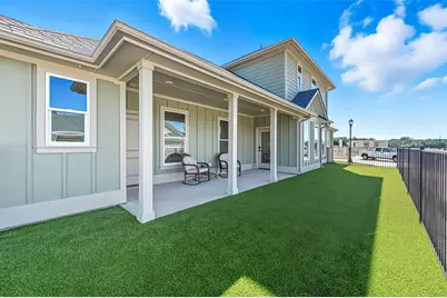 102 Cardinal Woods Court, Granbury, TX 76049 - Photo 2