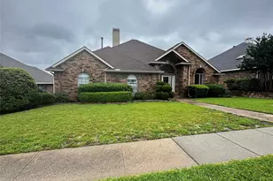 1307 Ponderosa Pine Ln, Carrollton, TX 75007 - Photo 1
