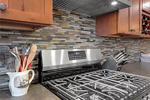 706 Krueger St, Clifton, TX 76634 - Photo 10