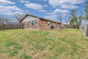 706 Krueger St, Clifton, TX 76634 - Photo 24