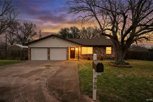 706 Krueger St, Clifton, TX 76634 - Photo 26