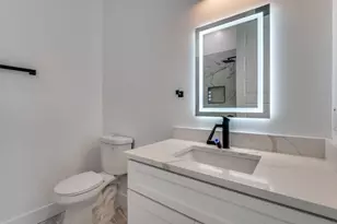 2806 Guymon St, Dallas, TX 75212 - Photo 16