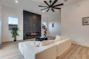 2806 Guymon St, Dallas, TX 75212 - Photo 4