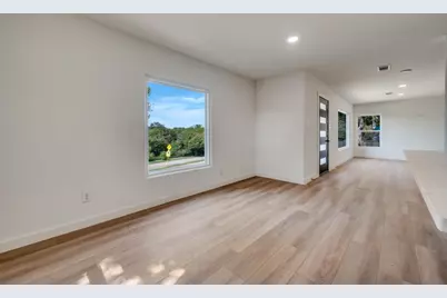 3134 W Jefferson Boulevard, Dallas, TX 75211 - Photo 12