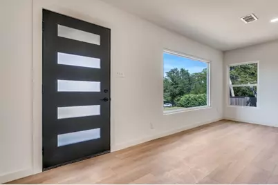 3134 W Jefferson Boulevard, Dallas, TX 75211 - Photo 8