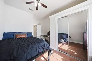 2410 S 2nd St, Waco, TX 76706 - Photo 8