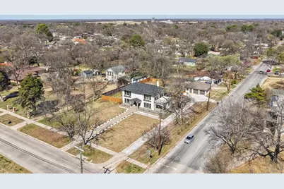 702 Griffith, Terrell, TX 75160 - Photo 38