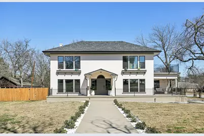 702 Griffith, Terrell, TX 75160 - Photo 1
