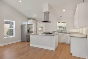 9966 Chireno St, Dallas, TX 75220 - Photo 10