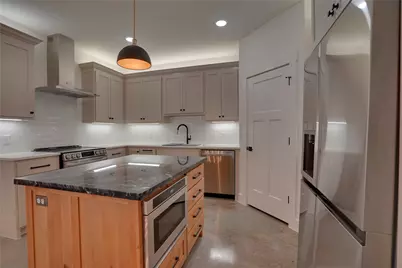 108 Cardinal Woods Court, Granbury, TX 76049 - Photo 6