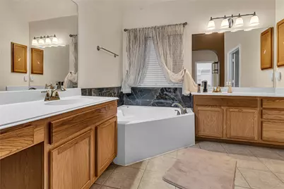 210 Rose Garden Way, Red Oak, TX 75154 - Photo 20