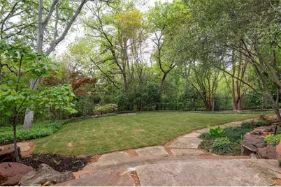 6812 Midcrest Drive, Dallas, TX 75254 - Photo 38