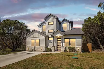 5511 Black Pine Circle, Granbury, TX 76048 - Photo 1