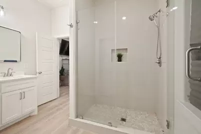 5511 Black Pine Circle, Granbury, TX 76048 - Photo 14