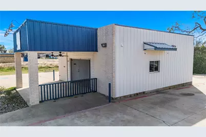 207 N Henderso Boulevard, Kilgore, TX 75662 - Photo 26