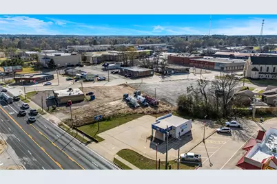 207 N Henderso Boulevard, Kilgore, TX 75662 - Photo 22