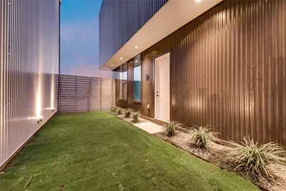 1504 Burlew Street #4, Dallas, TX 75204 - Photo 26