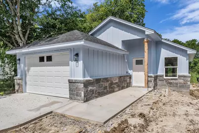 112 Avenue A, Moody, TX 76557 - Photo 2