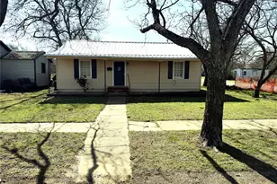 1211 W 12th St, Cisco, TX 76437 - Photo 2